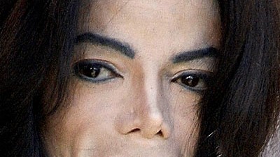 Michael Jackson: Michael Jacksons Tod gibt den Ermittlern Rätseln auf. Gegen den Leibarzt des King of Pop wird jetzt ermittelt.