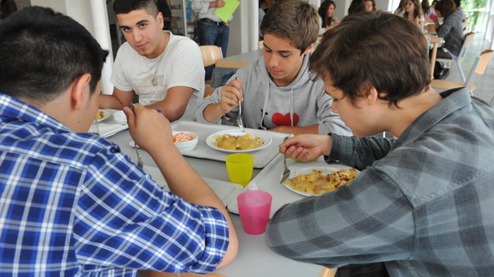 Essen an Münchner Schulen: Für das Essen an Münchner Schulen sollen bald einheitliche Standards gelten.