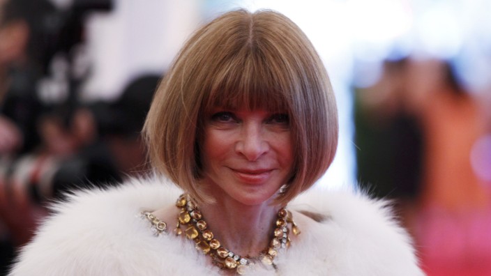 Editor-in-chief of American Vogue Anna Wintour arrives at the Metropolitan Museum of Art Costume Institute Benefit in New York