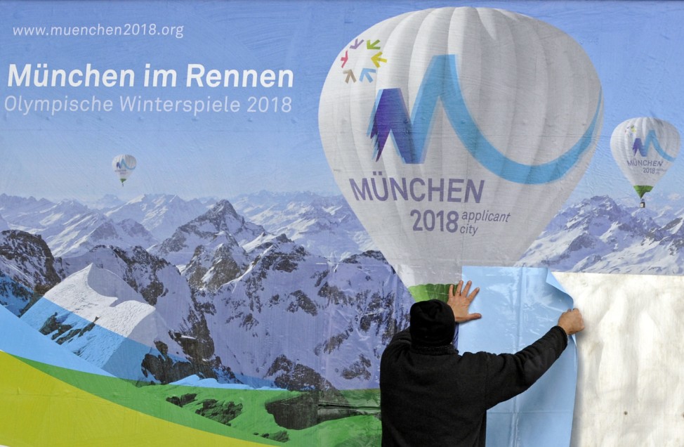 'Berge bei Foehn' als Logo fuer Muenchner Olympiabewerbung vorgestellt
