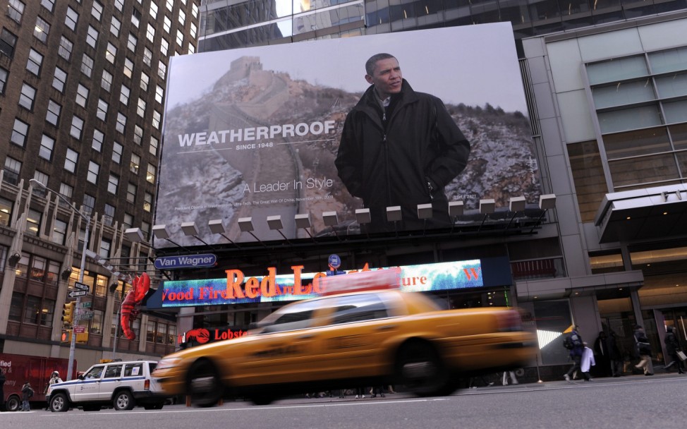 Werbeplakat mit Obama-Foto am Times Square
