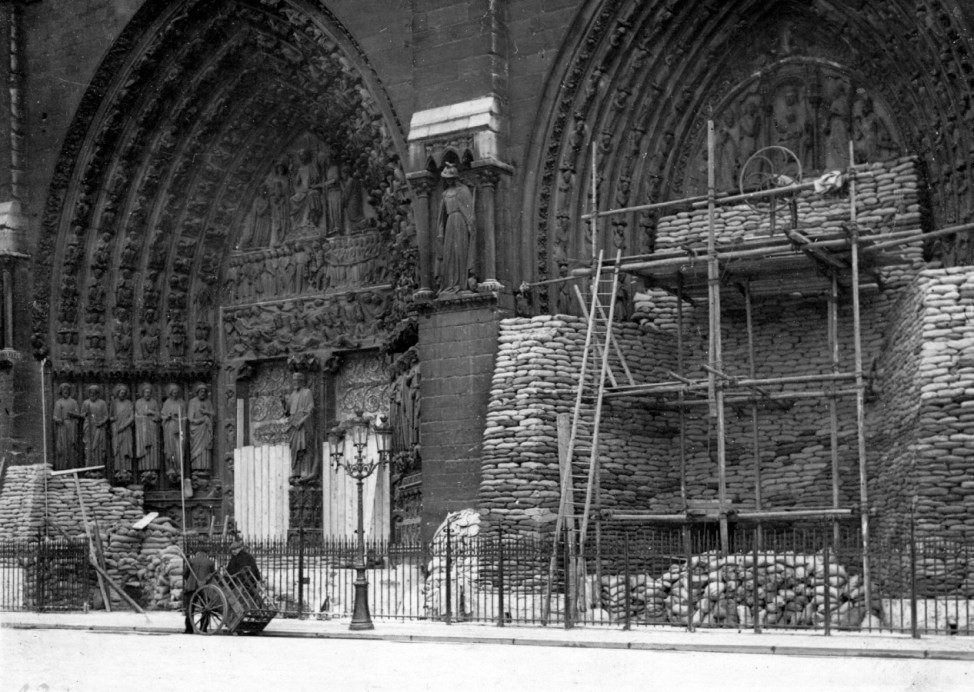 Notre-Dame Paris 1916 Kathedrale Frankreich Erster Weltkrieg Westfront