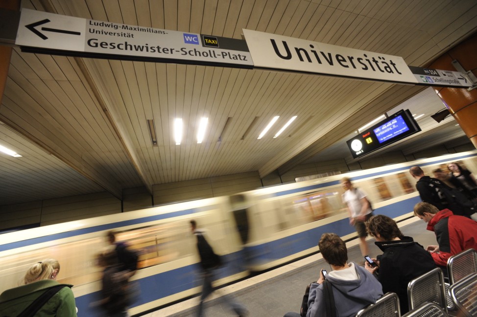 U-Bahnhof Universität in München, 2010