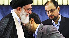 Ahmadinedschad, Chamenei, dpa