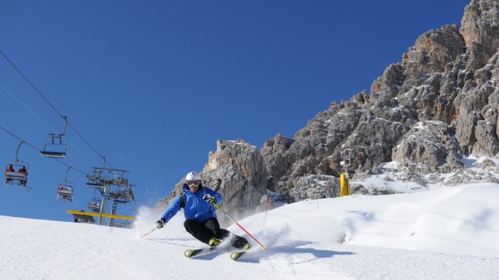 Dolomiten Italien Skisafari Skifahren  Cortina d'Ampezzo