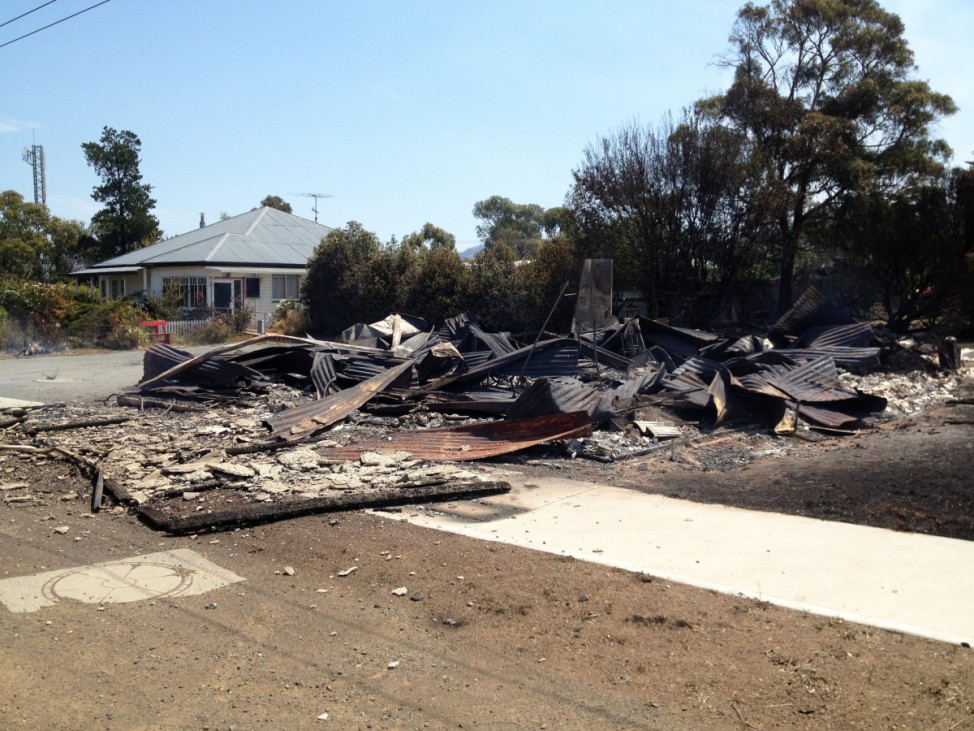 Heatwave causes bushfires