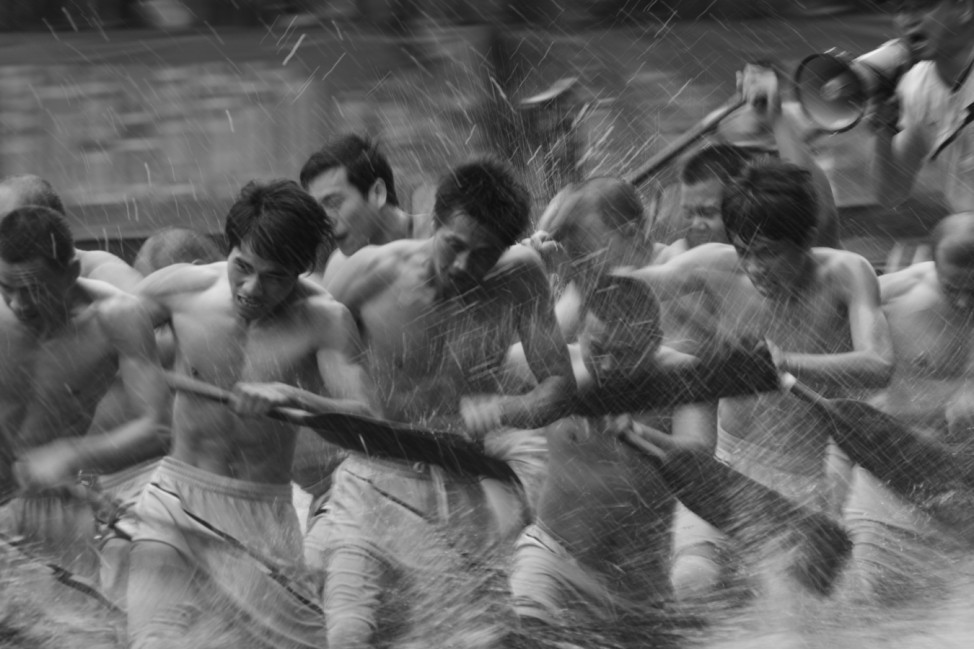 National Geographic Photo Contest 2012 - Chinese traditional dragon boat racing