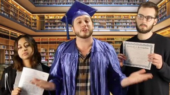 Video "Scholarship for the Average Student", CollegeHumor.com