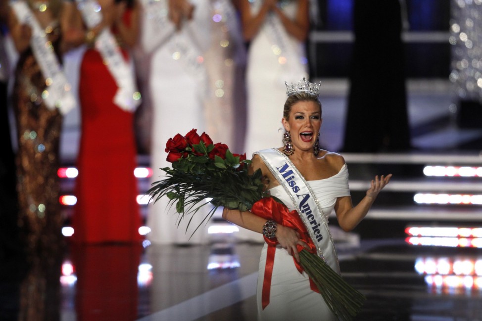 Miss New York Mallory Hytes Hagan reacts after being crowned Miss America 2013 during the Miss America Pageant in Las Vegas