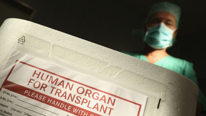 ***BESTPIX***Germany Debates Organ Transplant System