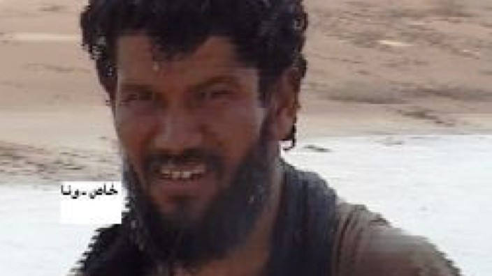 Vierter Tag des Geiseldramas auf algerischem Gasfeld: Abdul Rahman al-Nigeri, ein aus dem Niger stammender Kämpfer, soll das Kommando über die Geiselnahme auf dem algerischen Gasfeld In Amenas übernommen haben.