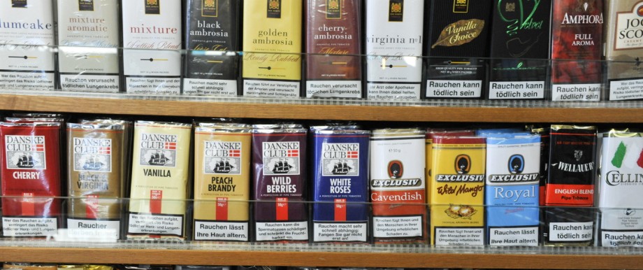 Tabak im Zigarrenladen Zechbauer in München, 2011