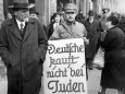 Boykott jüdischer Geschäfte in Berlin 1933 Juden Hitler SZ Photo