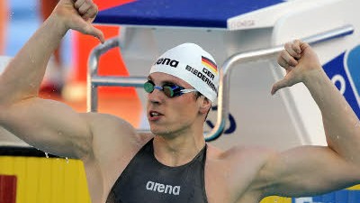 Schwimm-WM in Rom: Auftakt nach Maß: Paul Biedermann bejubelt Weltrekord und WM-Titel über 400 Meter Freistil.