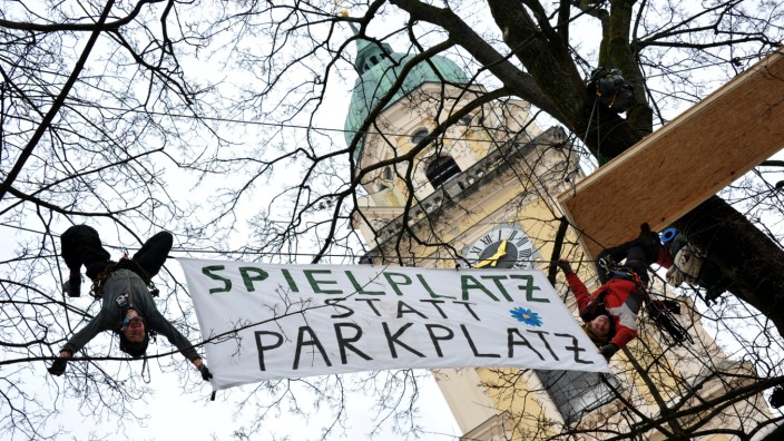 Proteste gegen Anwohnertiefgarage am Münchner Josephsplatz, 2013