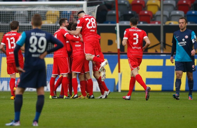 Fortuna Duesseldorf 1895 v 1. FSV Mainz 05 - Bundesliga