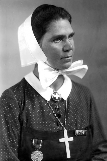Eleonore Baur, gen. Schwester Pia Blutschwester SZ Photo