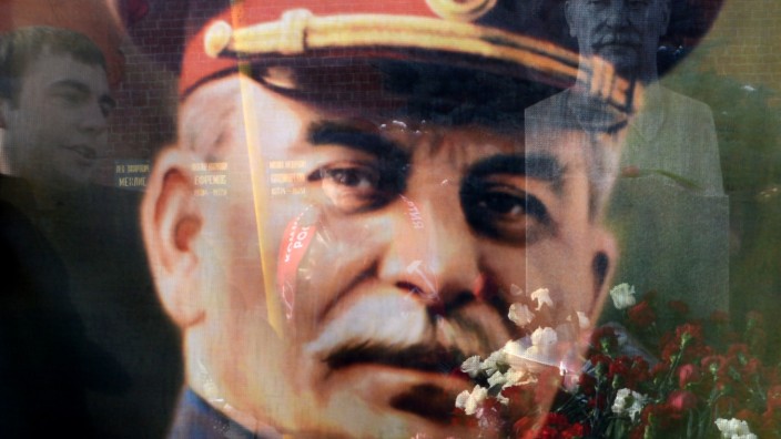 60. Todestag von Josef Stalin: Allgegenwärtig: Viele Russen gedenken an diesem Tag Josef Stalin.