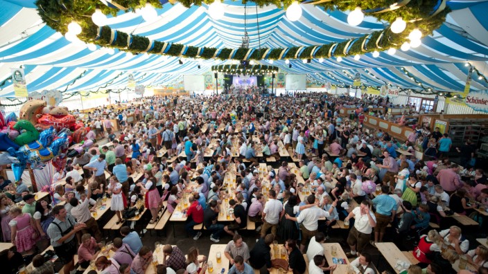 Gäubodenvolksfest: Niederbayern fiebert dem Freitag entgegen, dann öffnet wieder das Gäubodenfest.