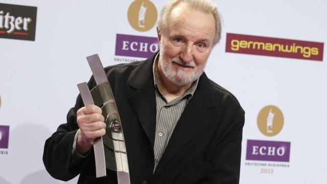 Singer Wader poses with his award during Echo Music Awards ceremony in Berlin