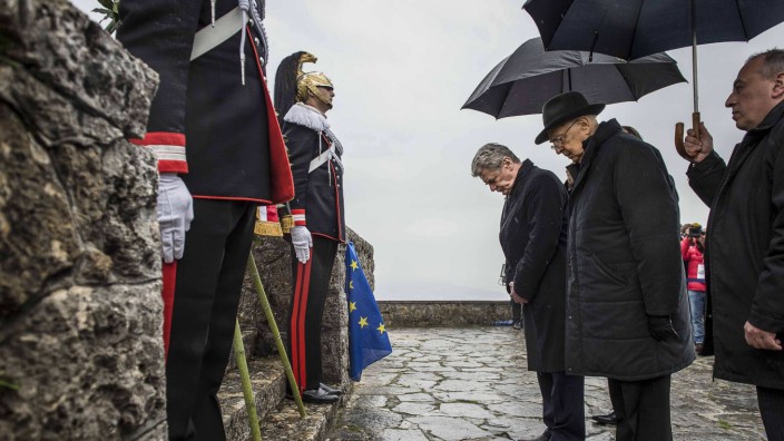 Gauck gedenkt italienischer NS-Opfer