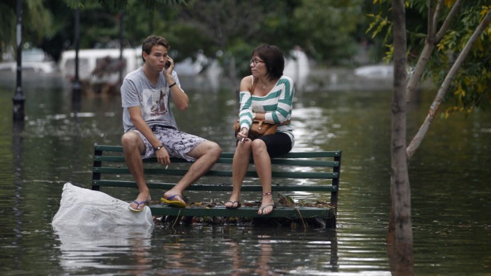 Bei Regenfällen in Argentiniens Hauptstadt Buenos Aires sterben mindestens sechs Menschen