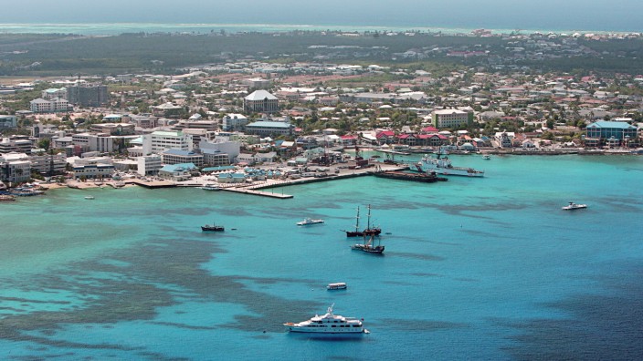 Grand Cayman, Cayman Islands, OffshoreLeaks, Steuerparadies, Steueroase