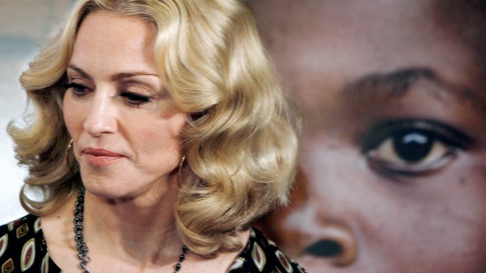 Malawi criticizes Madonna after her recent visit to the country