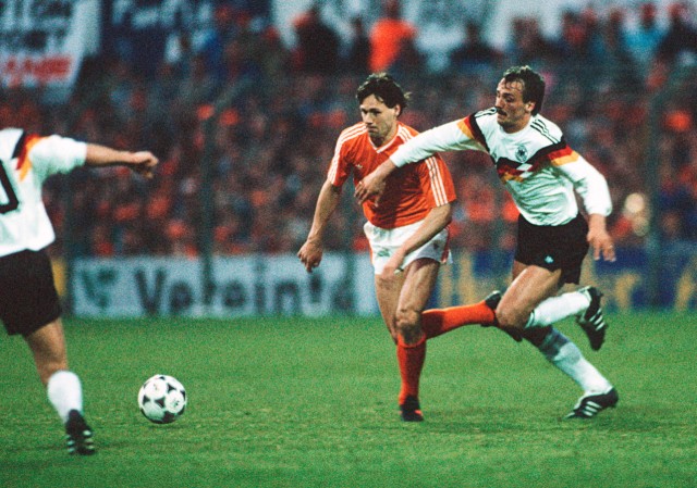 FIFA 1990 World Championship qualification match