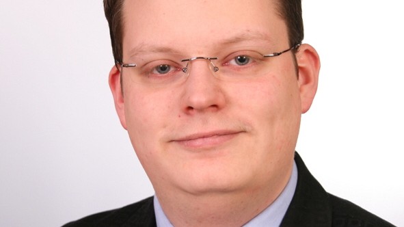 Patrick Ulmer, Chef der Alibi-Agentur "Diskretes Alibi".