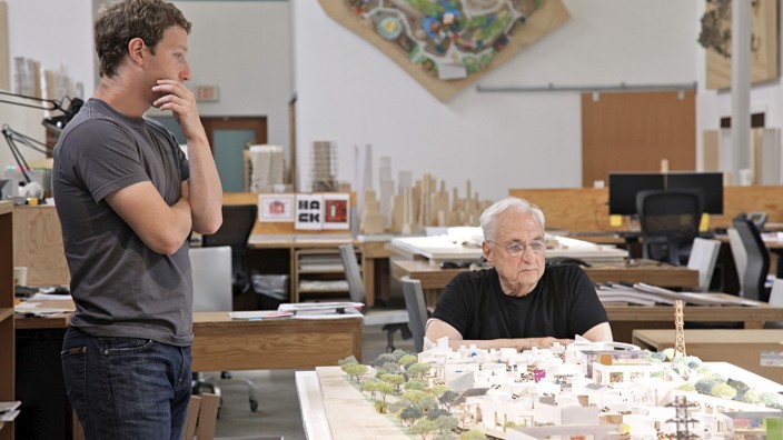Architect Frank Gerhy to design Facebook Menlo Park campus