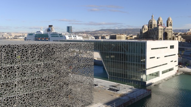 Beton mit Zukunft: Die filigrane Fassade des Museums der Zivilisationen Europas und des Mittelmeeraums in Marseille zeigt, wie sich mit dem neuen Beton gestalten lässt.