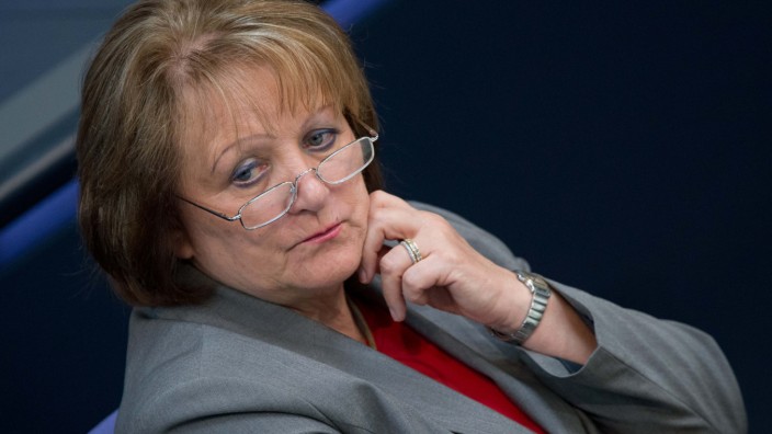 Bundesjustizministerin Sabine Leutheusser-Schnarrenberger will neue Behörde zur Bekämpfung von Rechtsextremismus