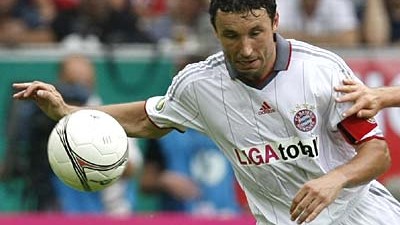 FC Bayern München: Mark van Bommel hat sich vorerst gegen Anatolij Timoschtschuk durchgesetzt.