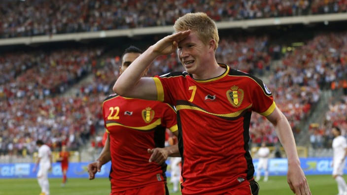 Belgium's De Bruyne celebrates after scoring against Serbia during their 2014 World Cup qualifying soccer match at the King Baudouin stadium in Brussels