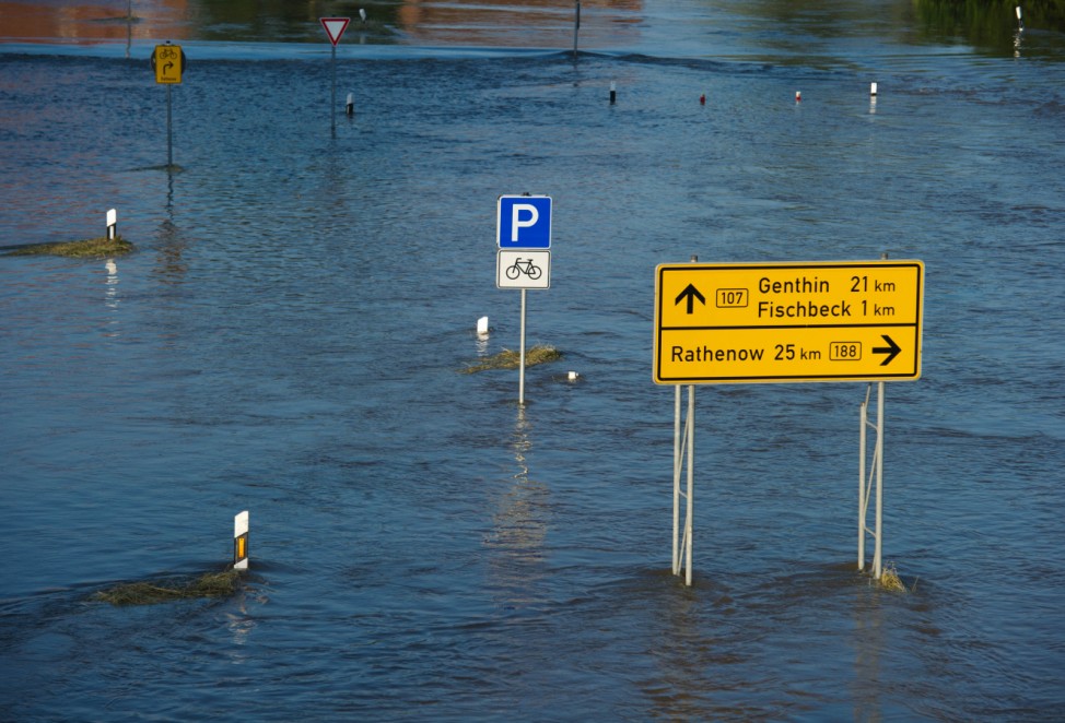 Hochwasser in Sachsen-Anhalt - Deichbruch