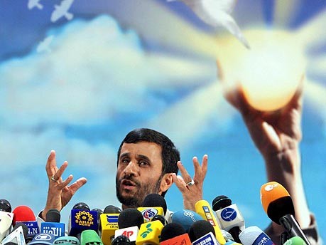 dpa, Ahmadinedschad, Zitate, Holocaust, israel, Homosexuelle, Iran, Präsident, Kontroverse