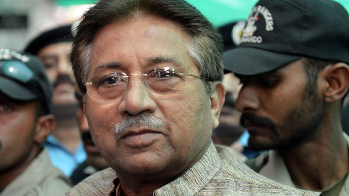 Ankündigung von Pakistans Premier Sharif: Die Rückkehr nach Pakistan hat ihm kein Glück gebracht: Nun soll sich Pervez Musharraf wegen Hochverrats verantworten.