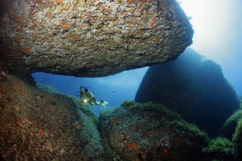 Dragonera Mallorca Insel Tourismus Tauchen Höhlen Unterwasserhöhlen