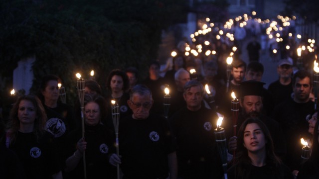 Gedenken an Opfer Massaker von Distomo - Griechenland Zweiter Weltkrieg