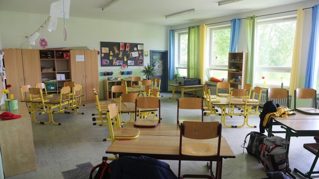 Dachau: Bald werden die Klassenzimmer für immer leer sein: Der Mietvertrag für die griechische Schule läuft zum Schuljahresende endgültig aus.