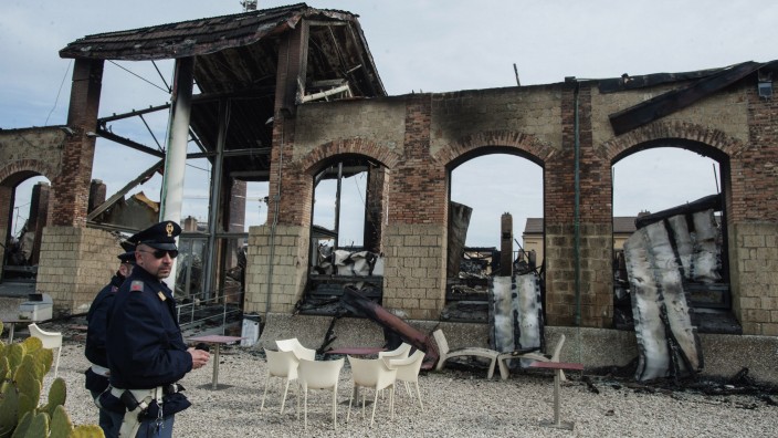 Rätselhafter Anschlag in Italien: Nach dem Brand im Wissenschaftsmuseums Città delle Scienze in Bagnoli bei Neapel