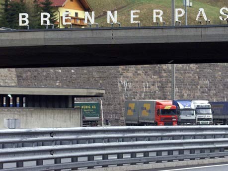 Brennerautobahn Brennerpass; dpa