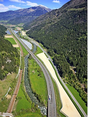Eisacktal Brennerautobahn Südtirol