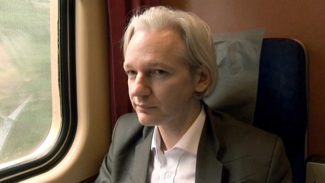 Film "We Steal Secrets: Die WikiLeaks Geschichte" mit Julian Assange und Bradley Mannings im Kino