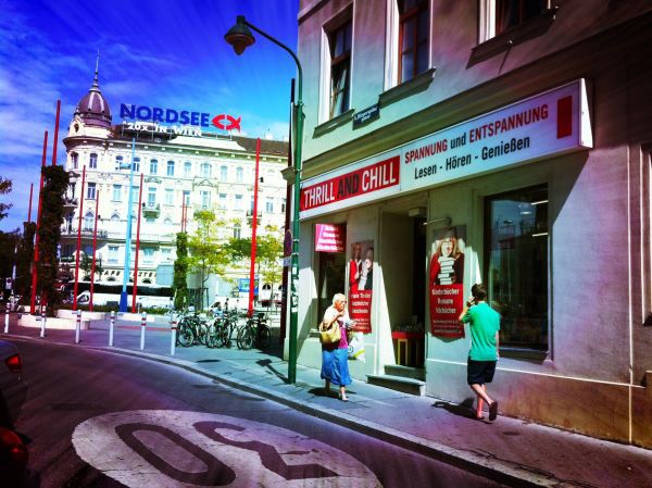 Spotted by Locals Wien Österreich Städtereise Städtetrip Buchladen Thrill&Chill