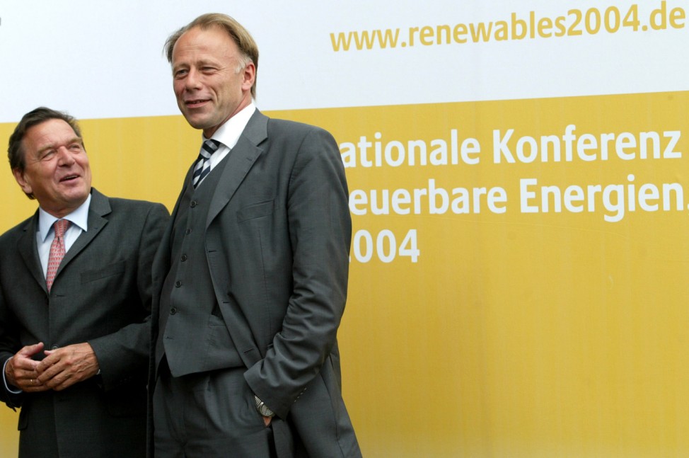 Jürgen Trittin und Gerhard Schröder auf der Konferenz "Renewables 2004"