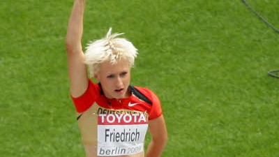 Ariane Friedrich vs. Blanka Vlasic: Coole Freude: Ariane Friedrich nach ihrem Sprung in der Qualifikation.