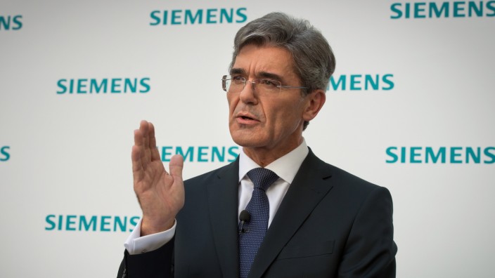 Joe Kaeser Replaces Peter Loescher As Siemens CEO