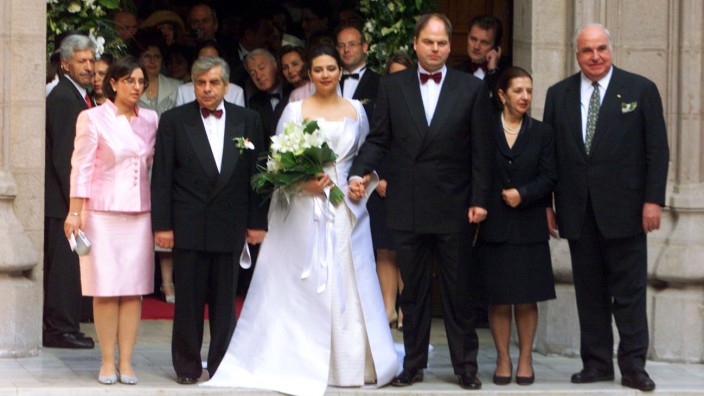 GERMANY'S FORMER CHANCELLOR KOHL'S SON PETER AND HIS TURKISH BRIDE ELIF MARRY IN ST. ANTHONY OF PADUA BASILICA IN ISTANBUL